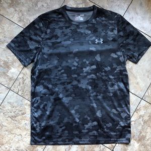 MENS grey camo under armour heat gear